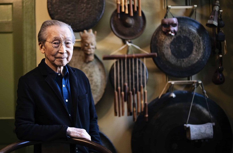 Chou Wen Chung