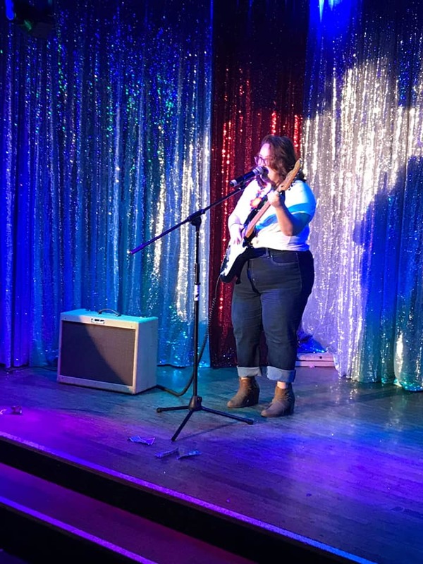 Interview with Selene Doelling: Performing at Missie B's