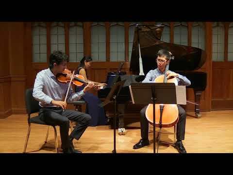Pas de Trois - Ellen Taaffe Zwilich