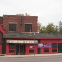 Interview with Efren Gonzalez: Sidekicks Saloon photo